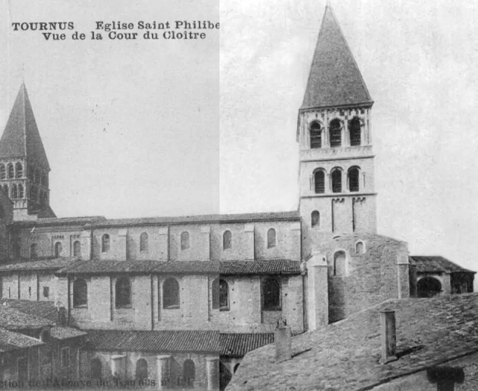 Restauration d’une carte postale de Tournus : église Saint-Philibert vue de la cour du cloître, avant et après
